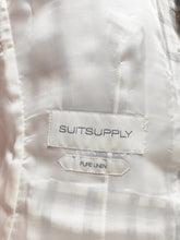 Afbeelding in Gallery-weergave laden, Suitsupply gilet à carreaux Capetown en pur lin Solbiati 44/S