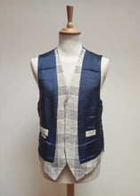 Afbeelding in Gallery-weergave laden, Suitsupply gilet pur lin à carreaux modèle Capetown 54
