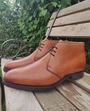 Charger l'image dans la galerie, Edward Green chukka boots Made in England 7/7,5 UK - 41 FR