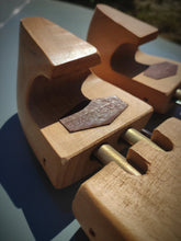 Charger l'image dans la galerie, Embauchoirs J.M Weston Pointure 10/44 FR Made in France