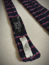 Charger l'image dans la galerie, Cravate vintage en laine Francesco Smalto Made in France