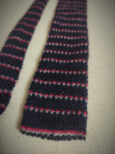 Charger l'image dans la galerie, Cravate vintage en laine Francesco Smalto Made in France
