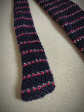 Charger l'image dans la galerie, Cravate vintage en laine Francesco Smalto Made in France