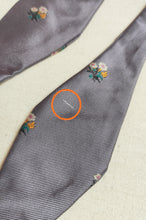 Charger l'image dans la galerie, Nœud papillon en soie parme vintage Kenzo Paris