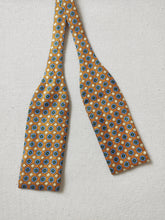 Charger l'image dans la galerie, Nœud papillon vintage orange en pure soie Made in France