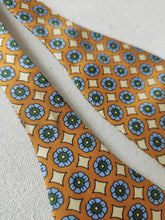 Charger l'image dans la galerie, Nœud papillon vintage orange en pure soie Made in France