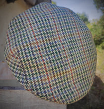 Charger l'image dans la galerie, Lock & Co Hatters London casquette en laine pied de coq taille 56