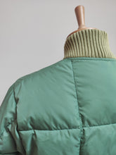 Charger l'image dans la galerie, Rocky Mountain Featherbed GT down jacket emerald 38 / M