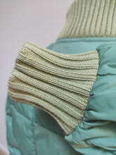 Charger l'image dans la galerie, Rocky Mountain Featherbed GT down jacket emerald 38 / M