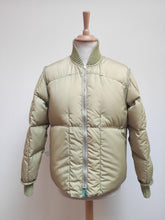 Charger l'image dans la galerie, Rocky Mountain Featherbed GT down jacket emerald 38 / M