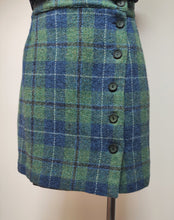 Lade das Bild in den Galerie-Viewer, Harris Tweed jupe portefeuille vintage tartan 36/38