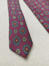 Carica l'immagine nel visualizzatore di Gallery, Hill & Drake cravate en soie à motif floral Made in England