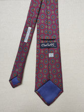 Carica l'immagine nel visualizzatore di Gallery, Hill & Drake cravate en soie à motif floral Made in England