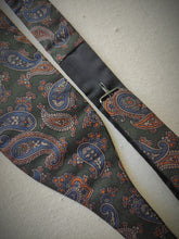 Charger l'image dans la galerie, Noeud papillon vert vintage en soie à motif paisley