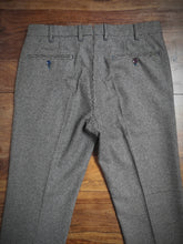 Afbeelding in Gallery-weergave laden, PT01 pantalon pied de poule 100% laine vierge super 100'S 48