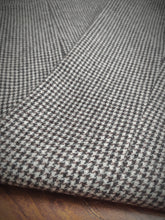 Afbeelding in Gallery-weergave laden, PT01 pantalon pied de poule 100% laine vierge super 100'S 48
