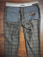 Afbeelding in Gallery-weergave laden, Laboratori Italiani pantalon à carreaux en laine et cachemire 52