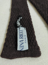 Charger l'image dans la galerie, Nina Ricci Paris cravate tricot vintage en alpaga et laine