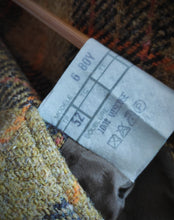 Afbeelding in Gallery-weergave laden, De Fursac X Harris Tweed gilet à carreaux en pure laine 54/56