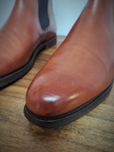 Charger l'image dans la galerie, Crockett & Jones Chelsea boots cognac modèle Gresham 5 UK / 38 FR