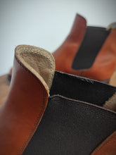 Charger l'image dans la galerie, Crockett & Jones Chelsea boots cognac modèle Gresham 5 UK / 38 FR