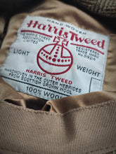 Charger l'image dans la galerie, Harris Tweed casquette plate en laine à chevrons 58