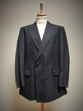 Afbeelding in Gallery-weergave laden, Burberrys costume croisé bleu marine en laine vierge 54