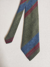 Charger l'image dans la galerie, Cravate club vintage 100% cachemire Made in Italy