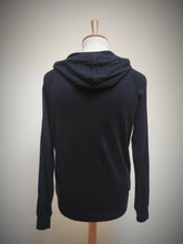 Charger l'image dans la galerie, Suitsupply sweat à capuche zippé en laine merinos bleu marine S/M
