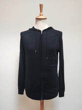 Charger l'image dans la galerie, Suitsupply sweat à capuche zippé en laine merinos bleu marine S/M