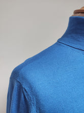 Charger l'image dans la galerie, Drumohr pull à col roulé bleu azur en laine merinos extrafine 52