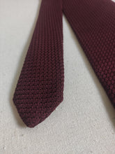 Load image into Gallery viewer, Davide Cenci cravate vintage en grenadine de soie bordeaux Made in Italy