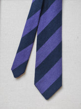 Carica l'immagine nel visualizzatore di Gallery, Façonnable cravate club en cachemire et soie Made in Italy