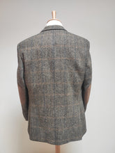 Charger l'image dans la galerie, Harris Tweed X Mario Barutti blazer chevrons à carreaux en laine 52