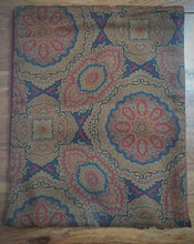 Afbeelding in Gallery-weergave laden, Etro Milano écharpe double face vintage paisley en cachemire et soie Made in Italy