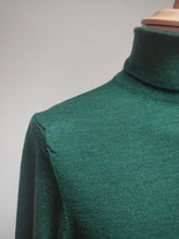 Charger l'image dans la galerie, Suitsupply pull à col roulé vert en laine mérinos M