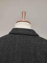 Afbeelding in Gallery-weergave laden, Manteau croisé vintage à chevrons 100% laine super 100's Loro Piana Made in Italy 54