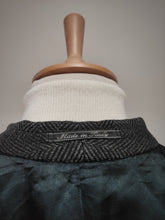 Afbeelding in Gallery-weergave laden, Manteau croisé vintage à chevrons 100% laine super 100's Loro Piana Made in Italy 54