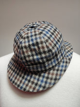 Charger l'image dans la galerie, Scott & Co Hatters X Old England chapeau pliant tweed ghillie 100% laine 56