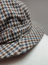 Charger l'image dans la galerie, Scott & Co Hatters X Old England chapeau pliant tweed ghillie 100% laine 55