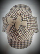 Charger l'image dans la galerie, Harris Tweed casquette tweed Sherlock Holmes Deerstalker 100% laine 62