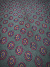 Afbeelding in Gallery-weergave laden, Foulard classique en soie Grigio Perla Made in italy