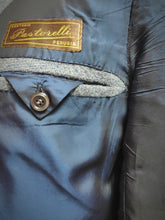 Charger l'image dans la galerie, Blazer vintage en tweed bleu gris en pure laine vierge Harris Tweed 46