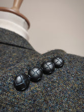 Charger l'image dans la galerie, Harris Tweed blazer trois boutons en pure laine vierge taille 54