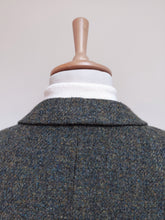 Charger l'image dans la galerie, Harris Tweed blazer trois boutons en pure laine vierge taille 54