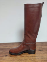 Charger l'image dans la galerie, Carmina Albaladejo bottes cavalières en cuir lisse marron 3,5 UK / 36 FR