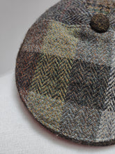 Charger l'image dans la galerie, Harris Tweed X Broswell casquette plate tweed patch en pure laine 56