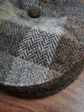 Charger l'image dans la galerie, Harris Tweed X Broswell casquette plate tweed patch en pure laine 56