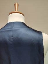 Charger l'image dans la galerie, Suitsupply gilet de costume tissage natté en pure laine 48