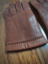 Charger l'image dans la galerie, Gants vintage en cuir lisse marron T. 8,5
